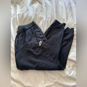 black nike sweats